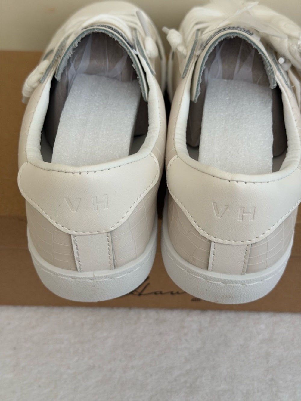 Vintage Havana Women’s Carla Off White Croc  Pattern‎ Sneakers size 8 - Picture 5 of 7